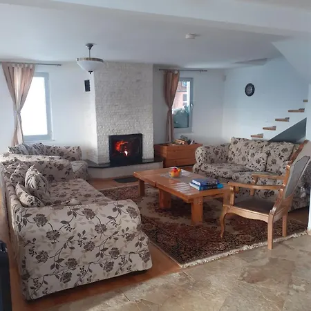 Holiday Home Vila Bjelasnica * Bjelasnica