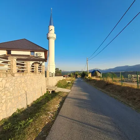 Holiday Home Vila Bjelasnica 度假居 *